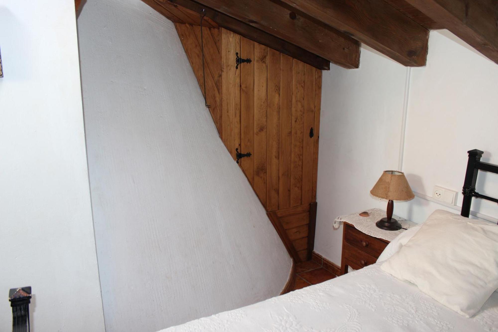 La Chimenea De Soria I Y I I Guest House Espeja de San Marcelino Ngoại thất bức ảnh